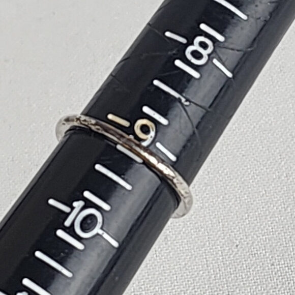 Stella & Dot Deco Silver Tone Cocktail Ring Size 9 - Picture 8 of 8